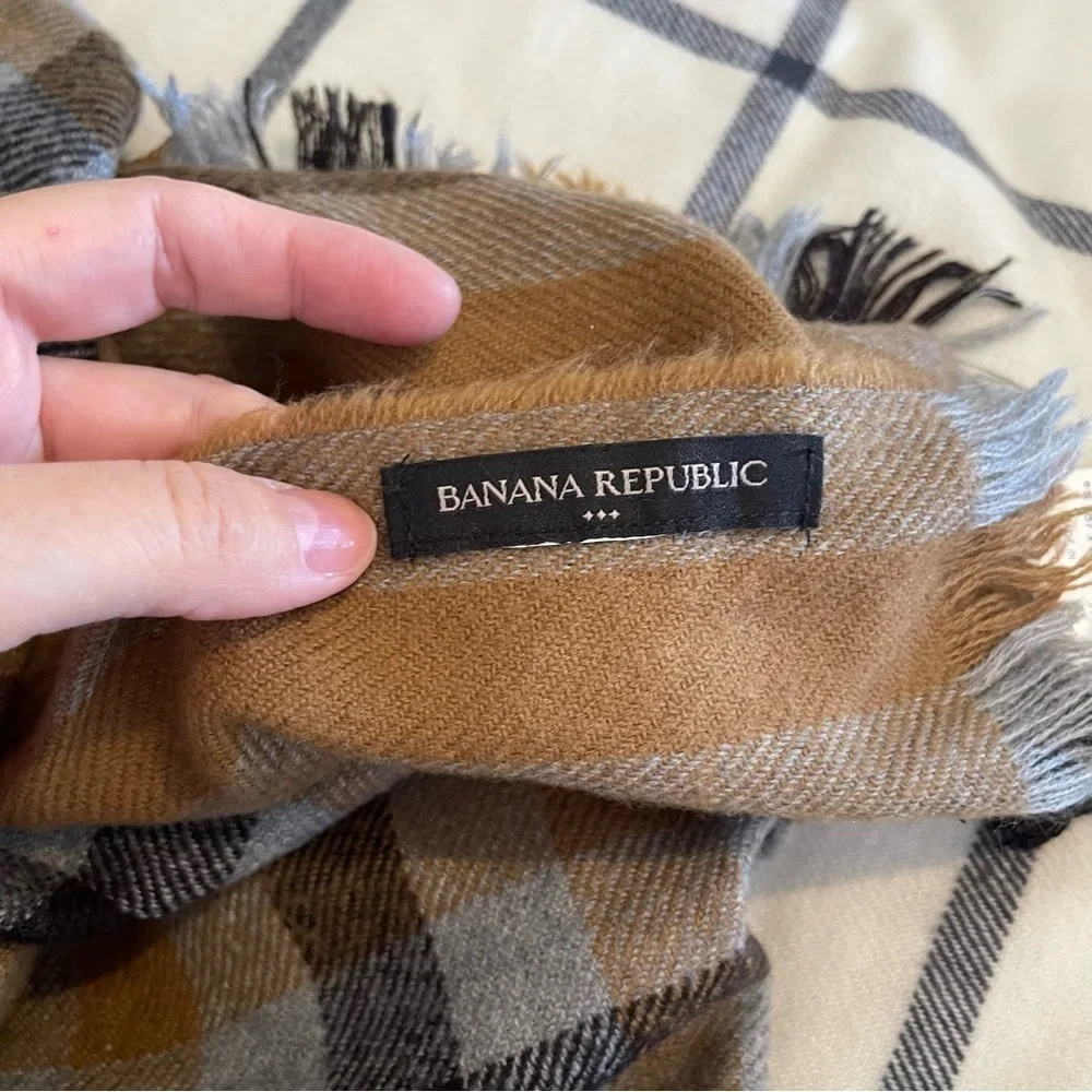 GAP & Banana Republic Plaid and Checkered Scarves